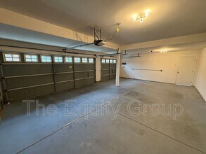 2650 S Peppertree St in Visalia, CA - Building Photo - Building Photo