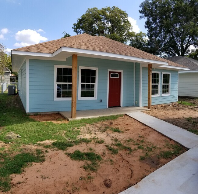 property at 603 Grayson St