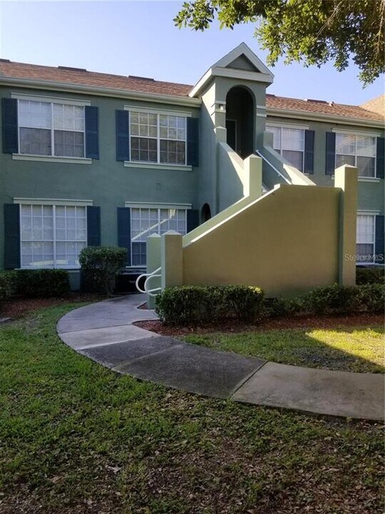 10422 White Lake Ct in Tampa, FL - Building Photo