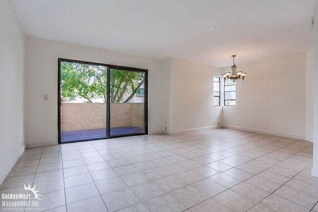 8435 Via Mallorca in San Diego, CA - Building Photo - Building Photo