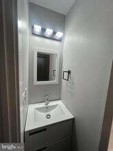 323 S 51st St in Philadelphia, PA - Building Photo - Building Photo