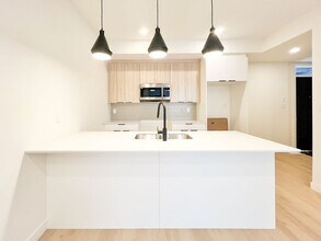 9326-9153 153 St NW in Edmonton, AB - Building Photo - Building Photo