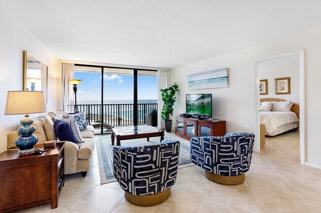 300 Ocean Trail Way in Jupiter, FL - Building Photo - Building Photo