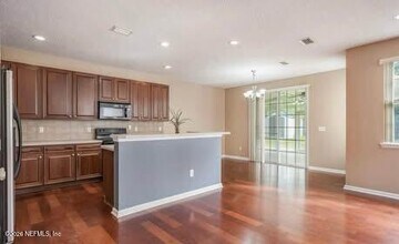 11239 Justin Oaks Dr N in Jacksonville, FL - Building Photo - Building Photo