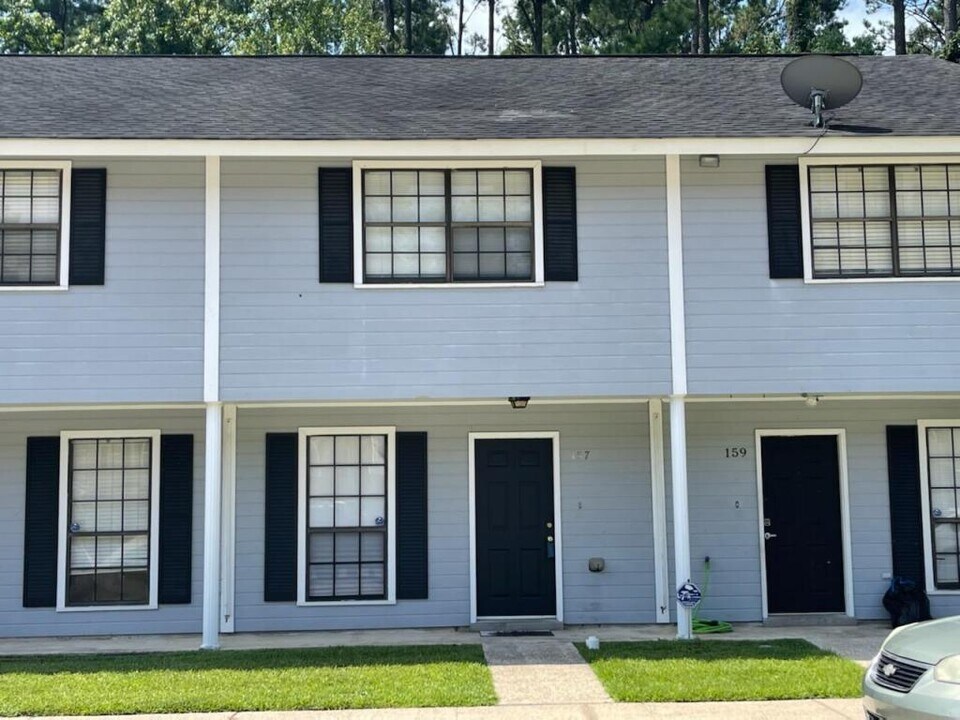 14570 Honeysuckle St in Hammond, LA - Building Photo