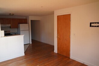 2 Winthrop St in Watertown, MA - Building Photo - Building Photo