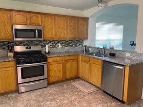 554 Wyoming Dr in Murphy, TX - Building Photo - Building Photo