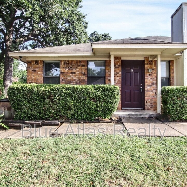 916 Hilltop Dr in Irving, TX - Building Photo