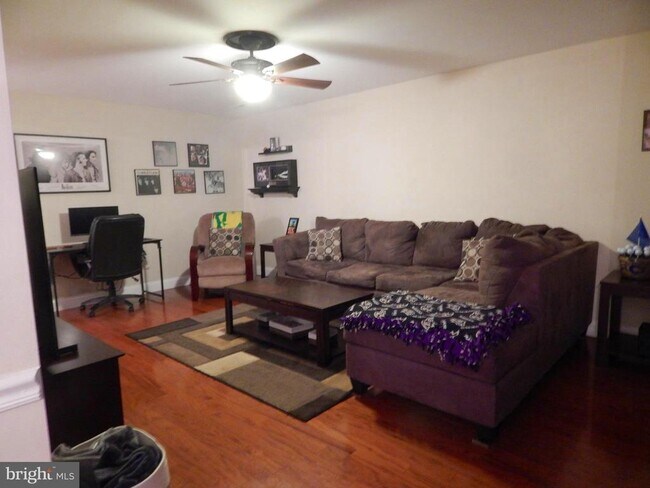 100 Castletown Rd in Timonium, MD - Building Photo - Building Photo