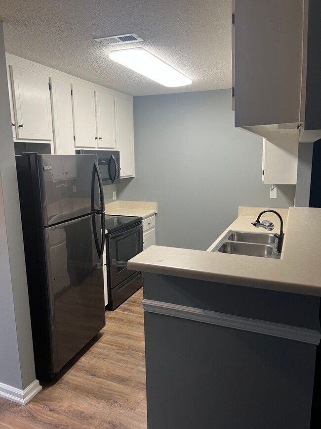 117 N Spring View Dr in Enterprise, AL - Building Photo - Building Photo