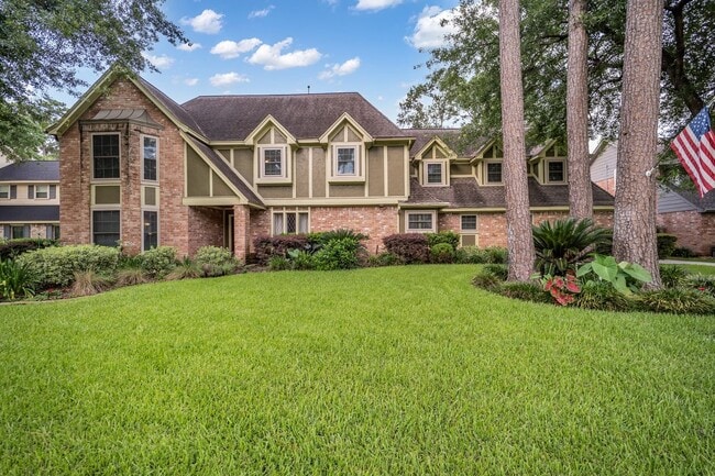 property at 15019 Benfer Rd