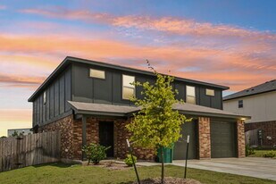 The Laramie at Warriors Path in Harker Heights, TX - Building Photo