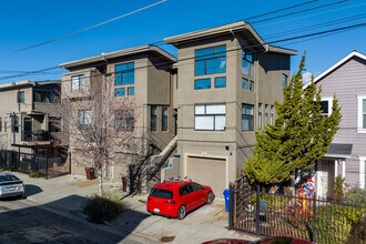 2014 Market St in Oakland, CA - Building Photo - Building Photo