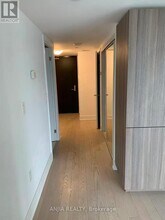 955 Bay St. in Toronto, ON - Building Photo - Building Photo