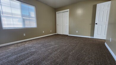 3805 Oregon St in Bakersfield, CA - Building Photo - Building Photo