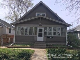 1498 Iglehart Ave in St. Paul, MN - Building Photo