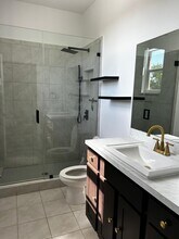 489 NE 5th Pl in Florida City, FL - Building Photo - Building Photo