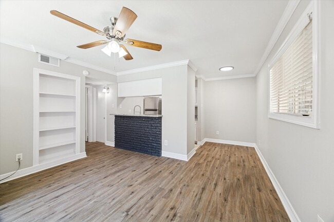 property at 201 Emerson St