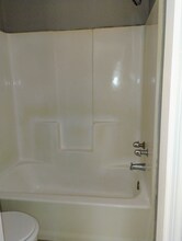 9058 GSRI Ave, Unit A in Baton Rouge, LA - Foto de edificio - Building Photo