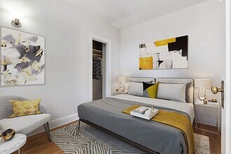 Chateau Apartments in Regina, SK - Building Photo - Building Photo