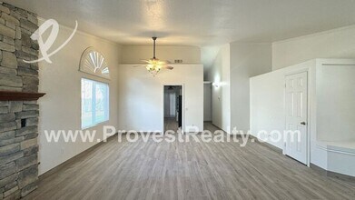 13675 Ruby Cir in Victorville, CA - Building Photo - Building Photo