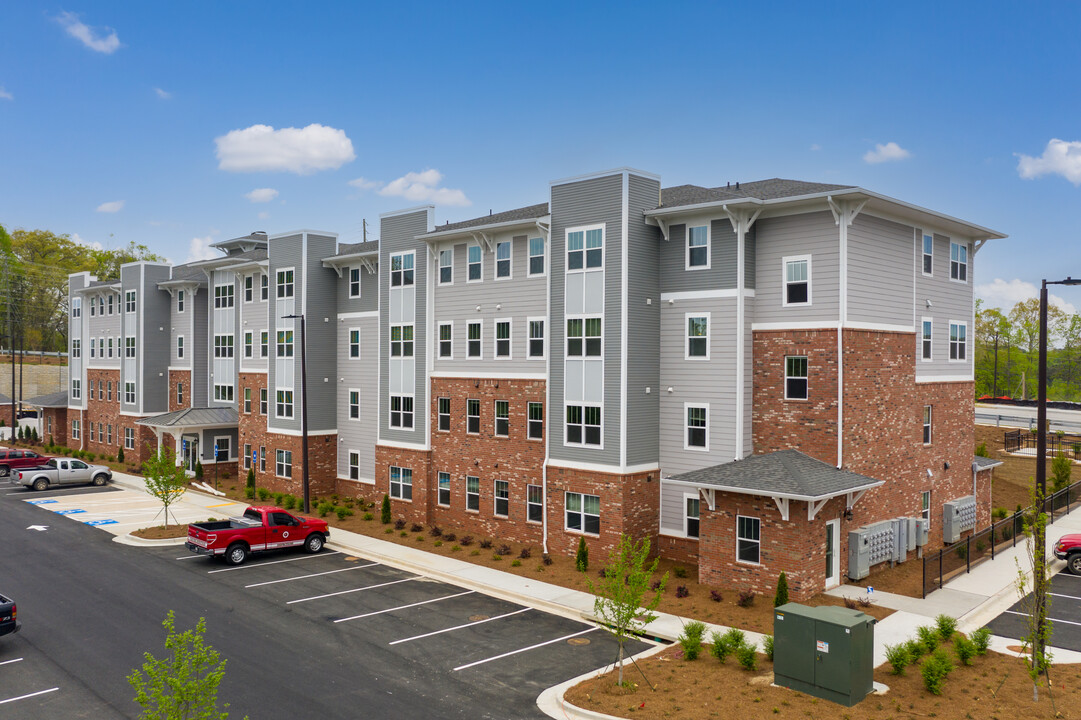 Vinings Senior Village in Atlanta, GA - Building Photo