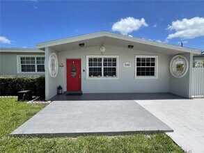 7150 Coolidge St in Hollywood, FL - Building Photo - Building Photo