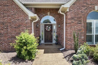 6191 Ivy Trails Dr in Olive Branch, MS - Building Photo - Building Photo