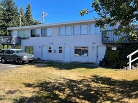 15328 40th Ave W in Lynnwood, WA - Building Photo