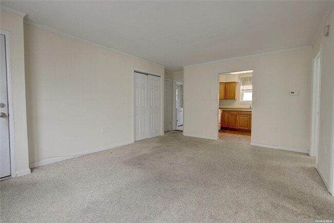 52 Maryland Ave in Long Beach, NY - Building Photo - Building Photo
