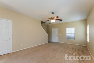 9010 Corey Common Ave in Charlotte, NC - Building Photo - Building Photo