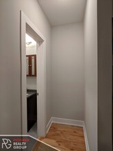 835 W Wolfram St, Unit 105 in Chicago, IL - Building Photo - Building Photo