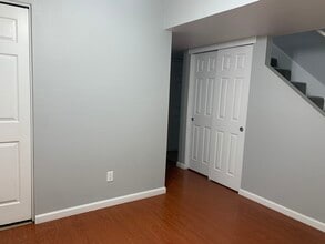 6260 Havenside Dr, Unit 1 in Sacramento, CA - Building Photo - Building Photo