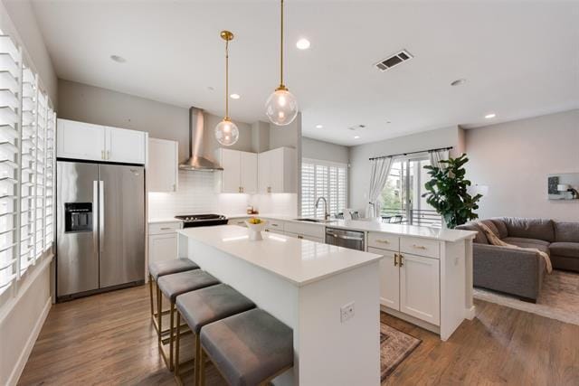 property at 2107 Bennett Ave