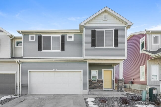 property at 4664 N Tower Dr