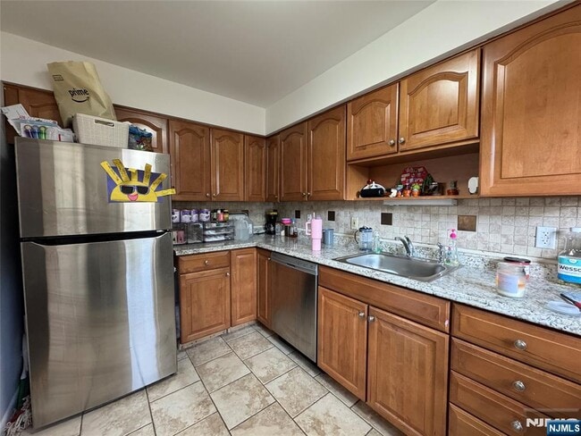 1432 13th St in Fort Lee, NJ - Building Photo - Building Photo