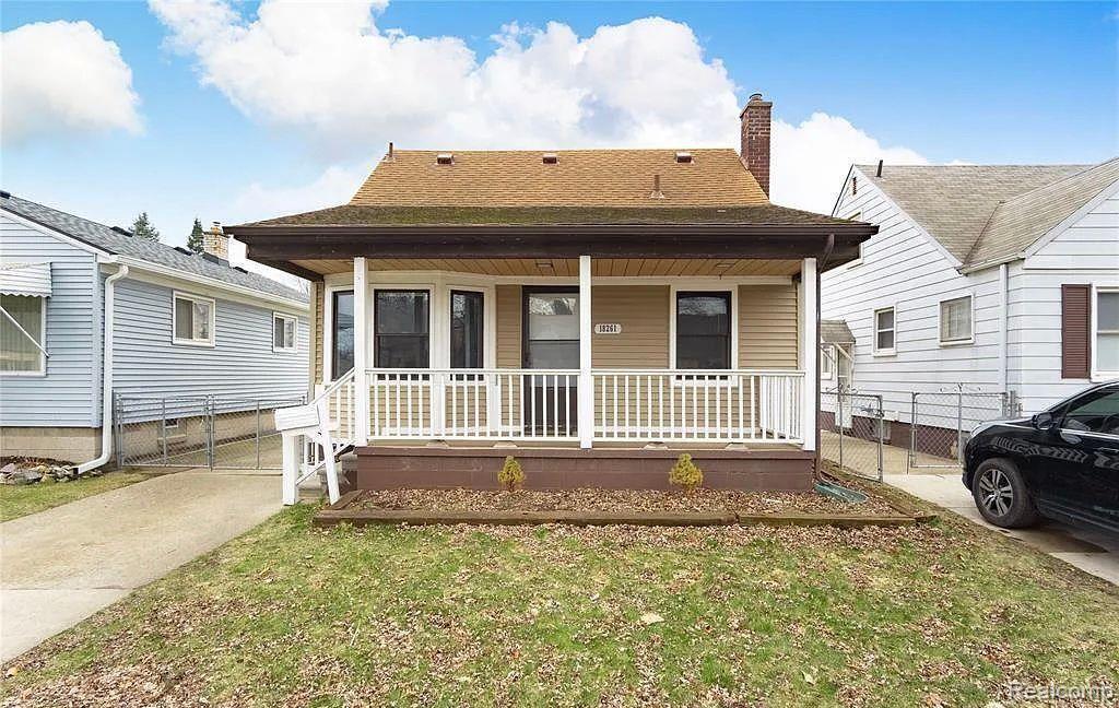 18261 Harman St Photo