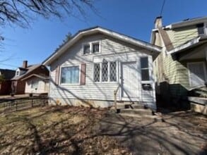 1815 N Sheridan Rd in Peoria, IL - Building Photo - Building Photo