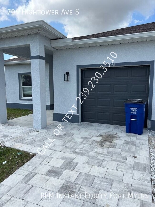 property at 704 Hightower Ave S