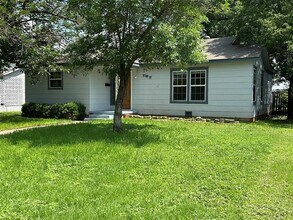757 E N 11th St in Abilene, TX - Building Photo - Building Photo