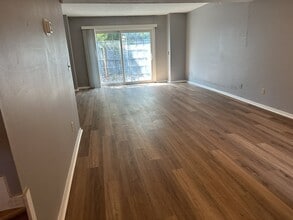 11 Knollwood Cir in Savannah, GA - Building Photo - Building Photo