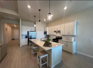 2037 Yellowfin Cir in Naples, FL - Building Photo - Building Photo