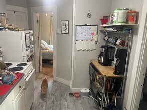 246 Taylor St, Unit 2B in Manchester, NH - Building Photo - Building Photo