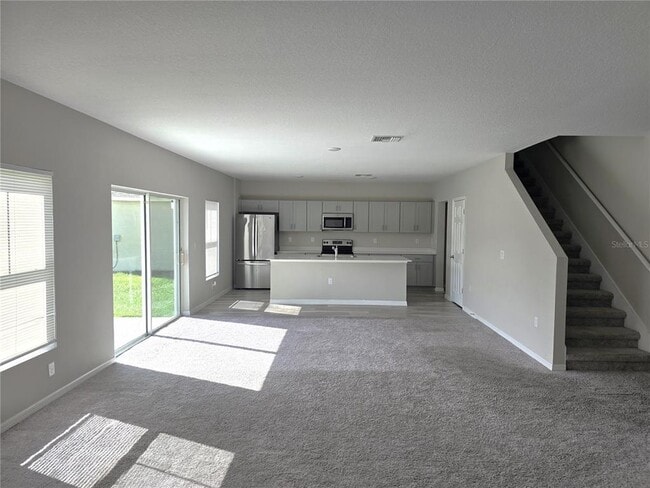 5694 Arlington River Dr. in Lakeland, FL - Building Photo - Building Photo