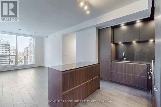 15 Mercer St in Toronto, ON - Building Photo - Building Photo