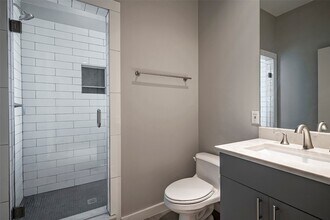 3372 Miro Pl in Dallas, TX - Building Photo - Building Photo