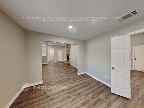 1038 Fairview Ct in Mesquite, TX - Foto de edificio - Building Photo