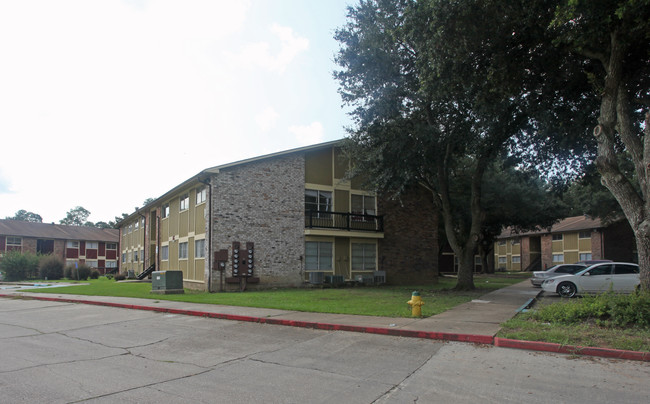 Victory Village in Lafayette, LA - Building Photo - Building Photo