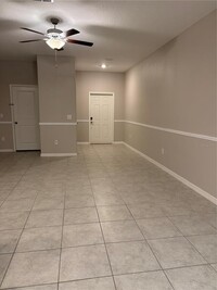 9710 Pembrooke Pines Dr in Sun City Center, FL - Building Photo - Building Photo