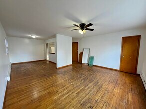 57 Magnolia Ave in Jersey City, NJ - Building Photo - Building Photo